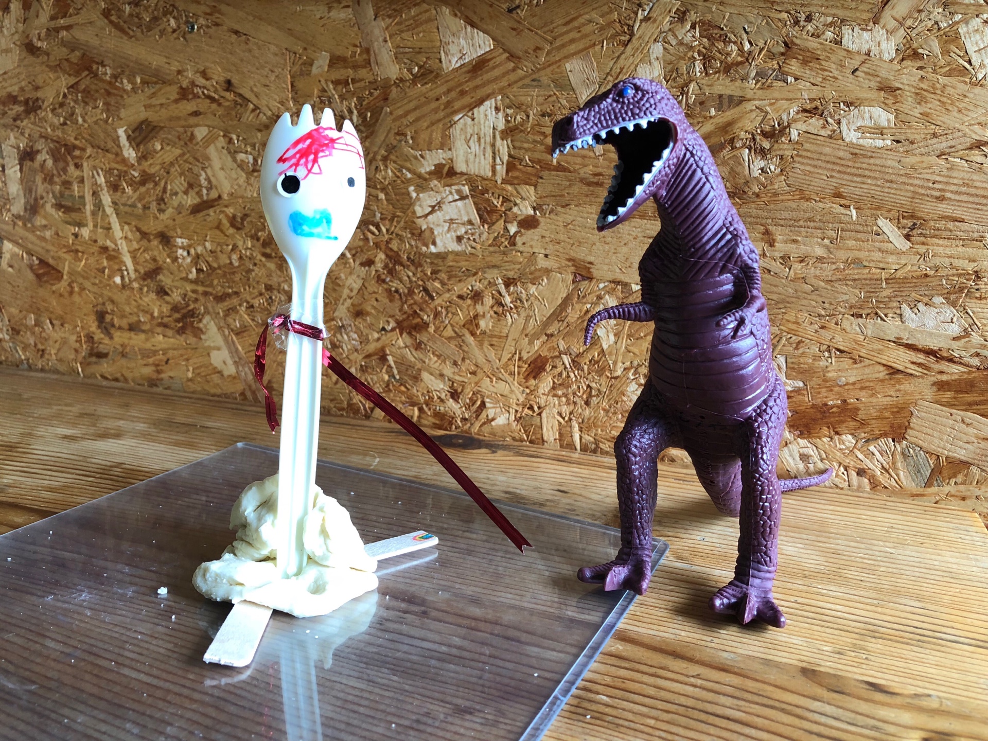 フォーキーと恐竜